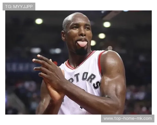 劳里弧顶三分开火，猛龙在关键时刻反超比分