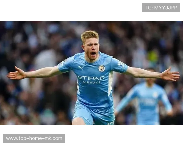 德布劳内前场抢断后直接推进:一场智商与速度的完美较量 德布劳内前场抢断后直接推进:一场智商与速度的完美较量