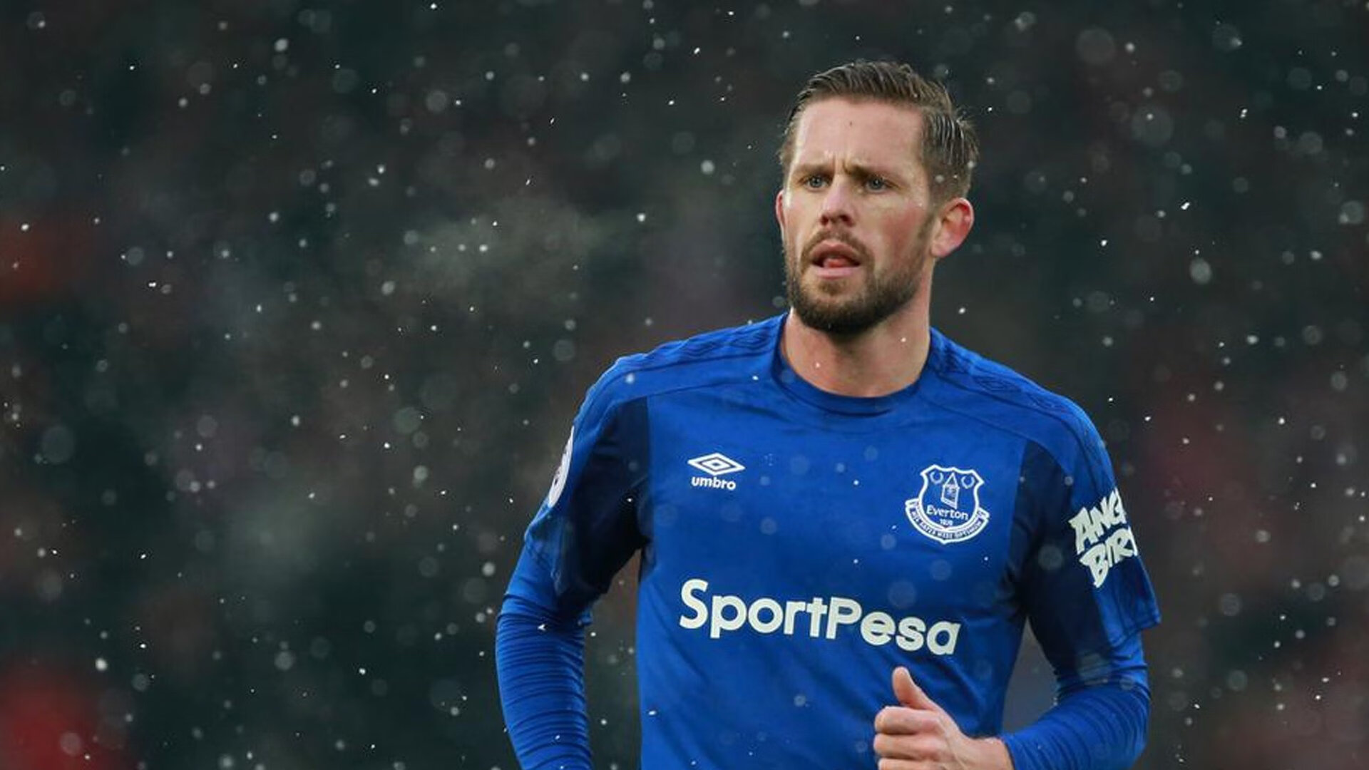 纪录片：足球传奇背后的动人故事，足球传奇的电影